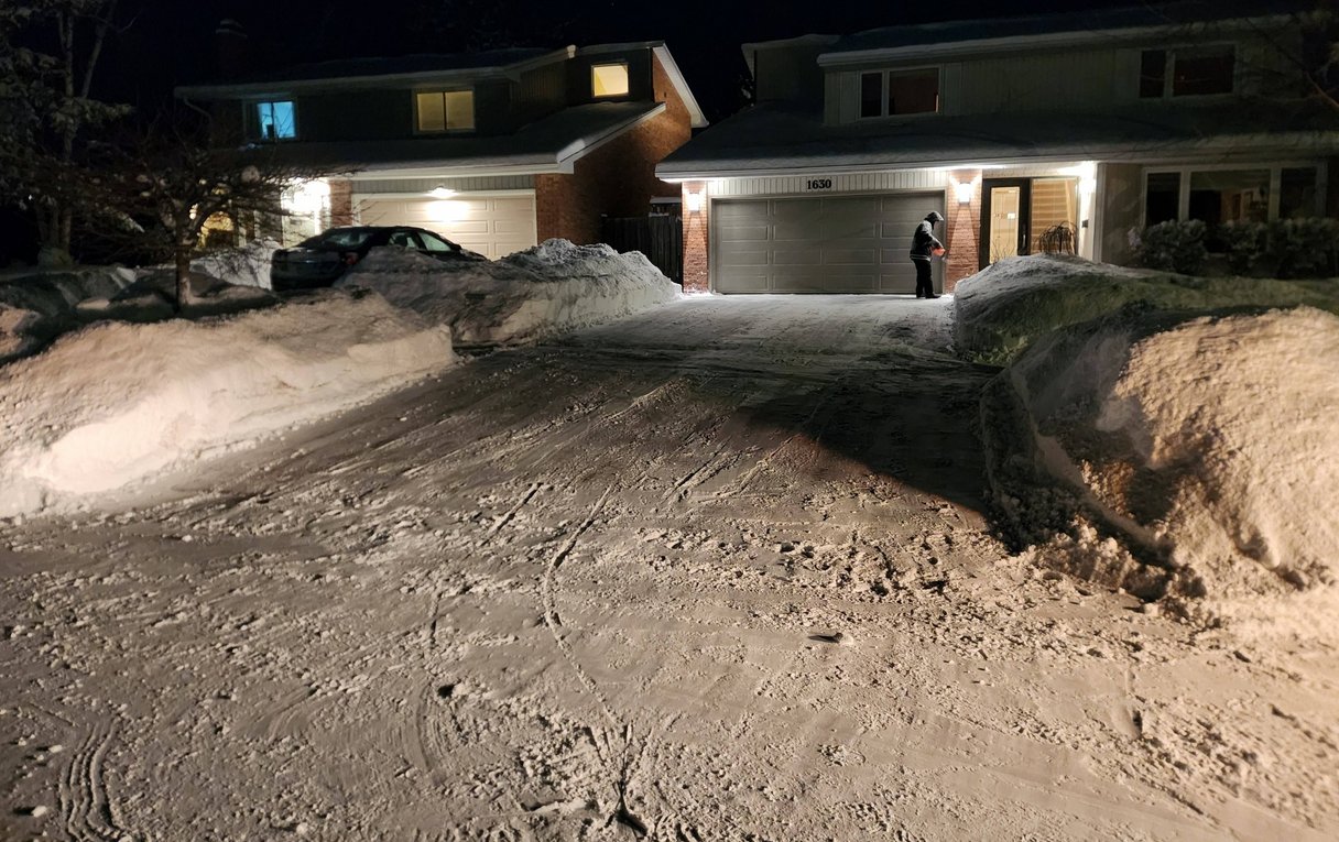 Daltons Property Maintenance snow removal Peterborough